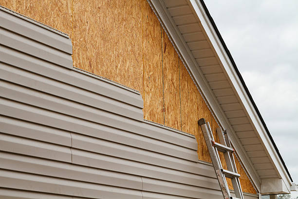 24/7 Emergency Siding Installation experts in West Liberty, OH